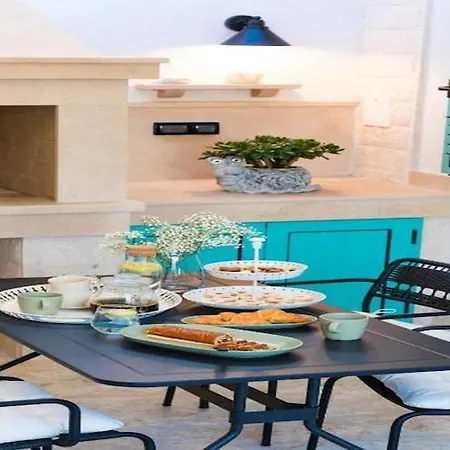 Adriana - Two Bedroom With Swimming Pool *