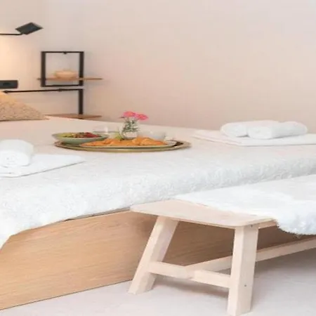 Vila Adriana - Two Bedroom With Swimming Pool *