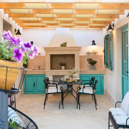Adriana - Two Bedroom With Swimming Pool Vila